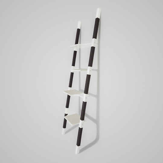 H4 Design-Kratzbaum aus lackiertem Echt-Holz in Weiß mit schwarzem Sisal – Ansicht von rechts, minimalistisches Katzenmöbel designed in Berlin