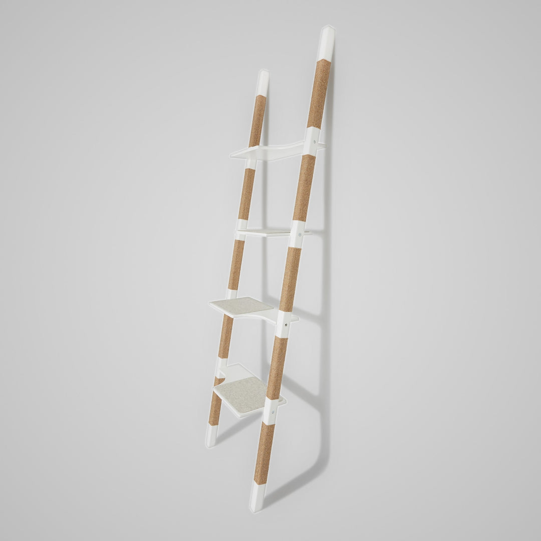 H4 Design-Kratzbaum aus lackiertem Echt-Holz in Weiß mit naturfarbenem Sisal – Ansicht von rechts, elegantes Design mit Balance